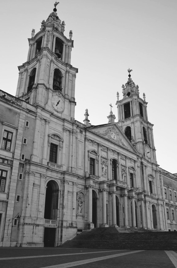 Lugar Mafra National Palace