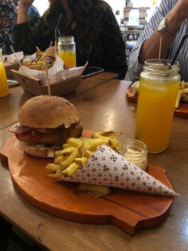 Restaurants Pregaria Dona Maria - Maia