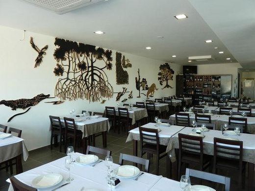 Restaurante e Churrascaria Cidade das Pétalas