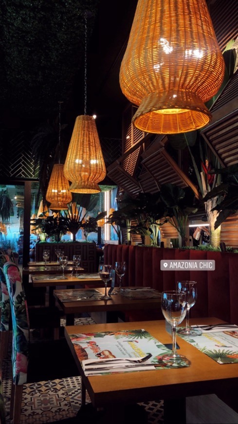 Restaurantes Amazonia Chic