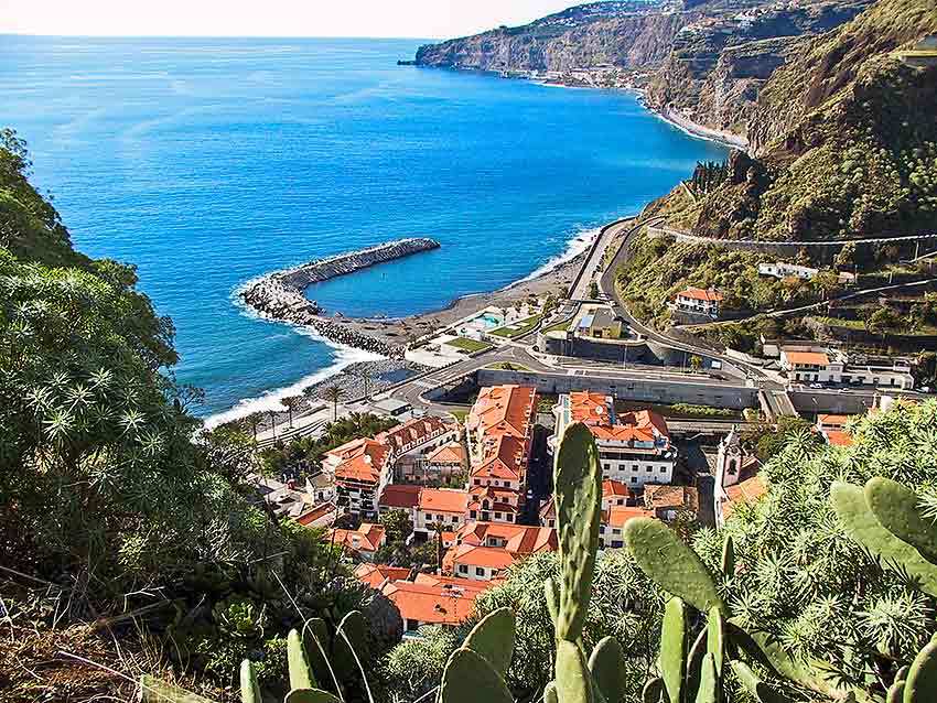 Place Ribeira Brava