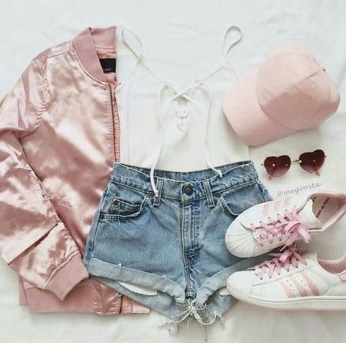 Pink Outfit 💗