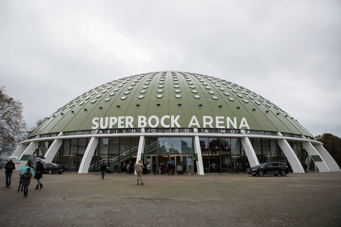 Fashion Pavilhao Super Bock Arena