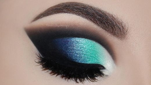 MAQUIAGEM AZUL COM CUT CREASE - PASSO A PASSO ...