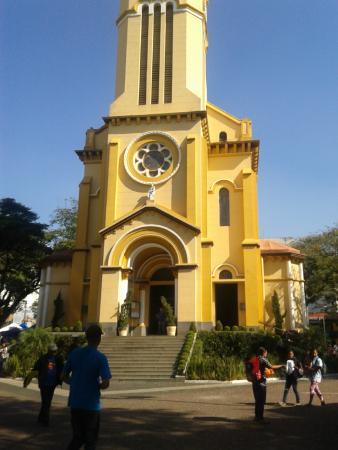 Lugar Praça do Carmo