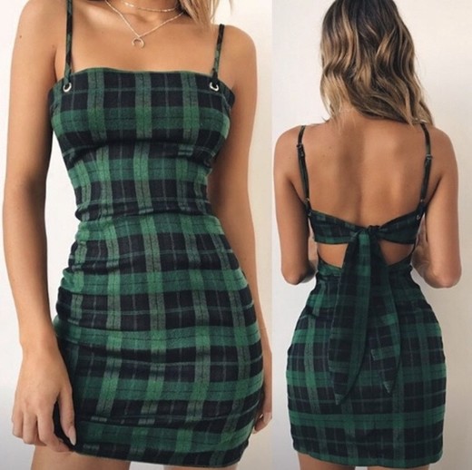 green dress 👗 