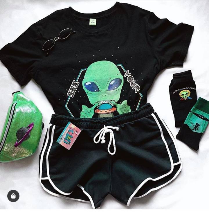 Moda Pra curti AQUELE rolê de outro mundo. 👽