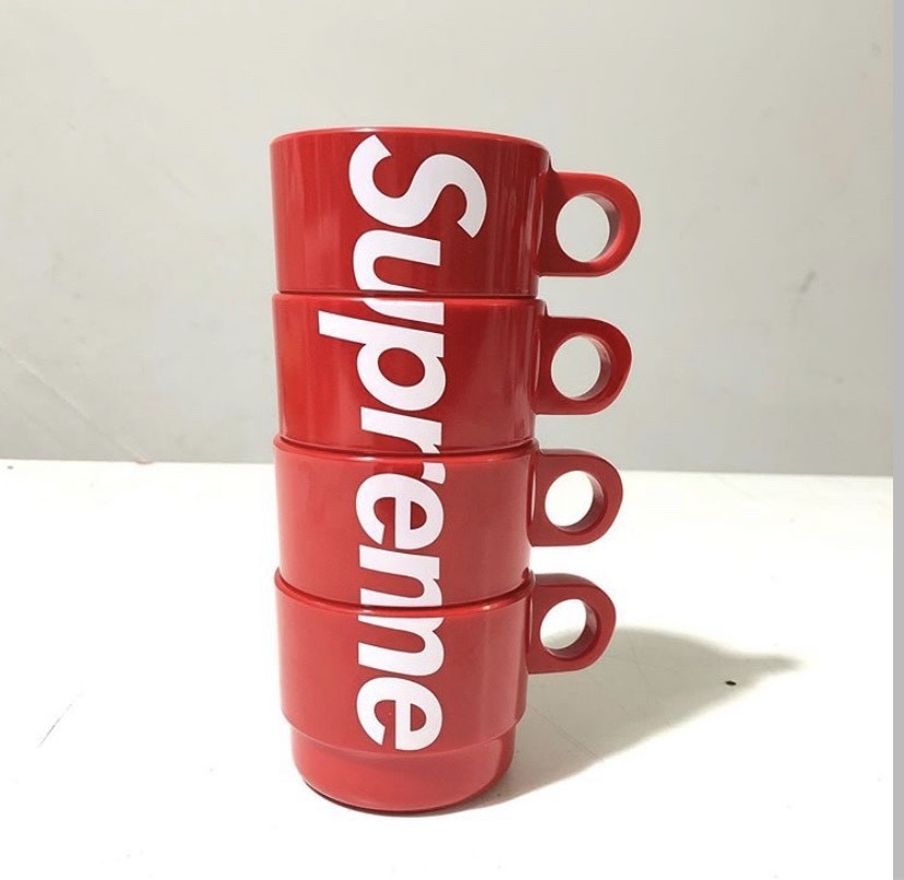 SUPREME - Xícaras  stacking “red”