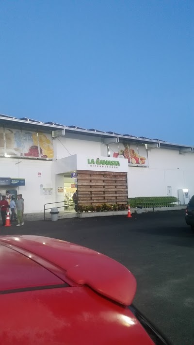 Restaurantes La Canasta Hipermercado