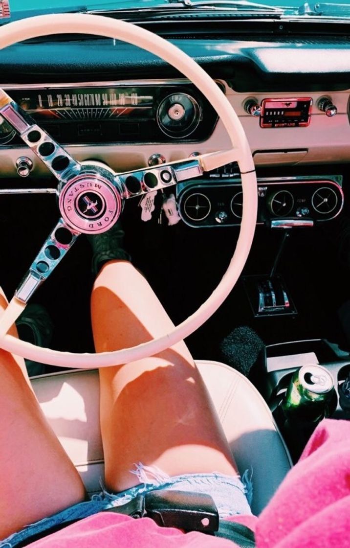 Social VSCO girl 👧🏻