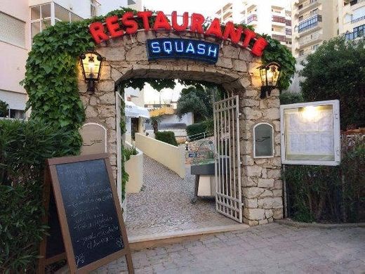 Squash Restaurante - Praia da Rocha - Portimão