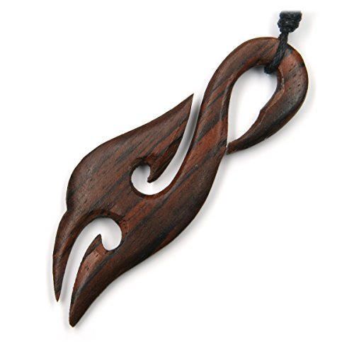Diseño de la joyería colgante de madera maorí