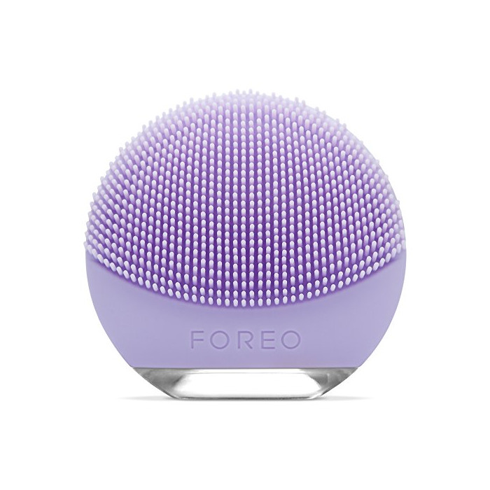 Social LUNA go de FOREO es el cepillo limpiador facial portable