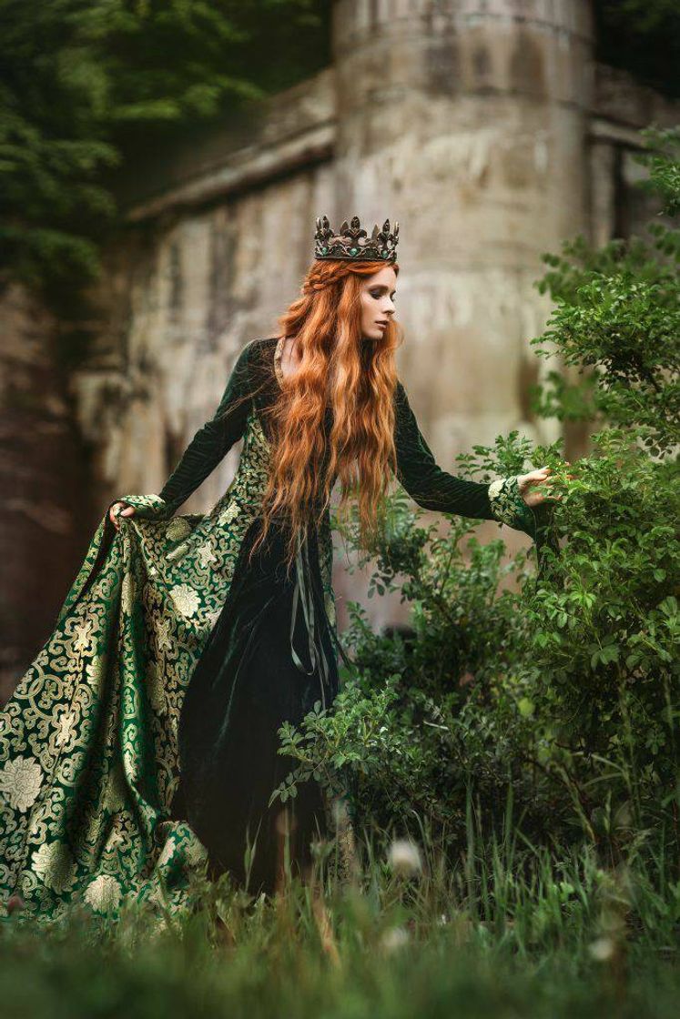 Social Queen