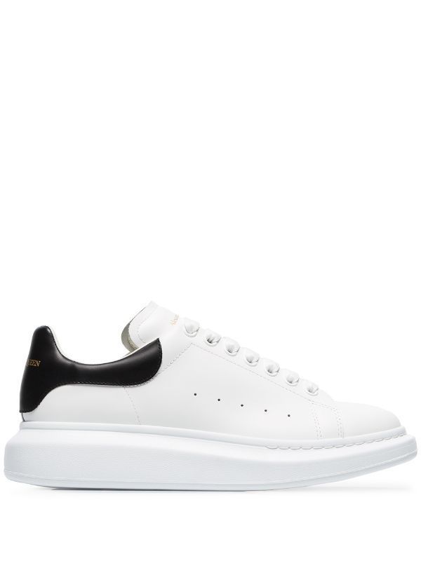 Fashion ALEXANDER MCQUEEN
Oversized sole sneakers