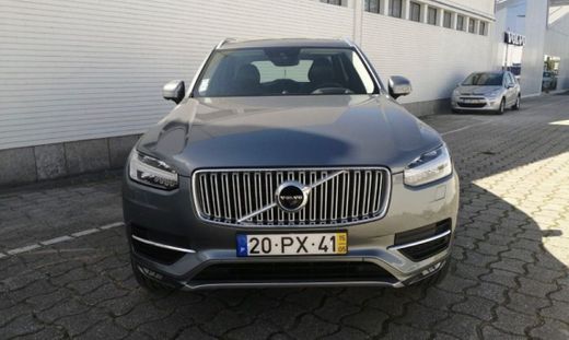 Volvo XC 90 2.0 D5 First Edition AWD