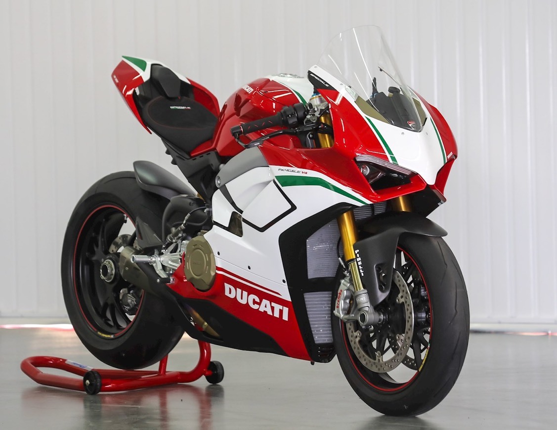 Moda Ducati panigale v4 (2020)