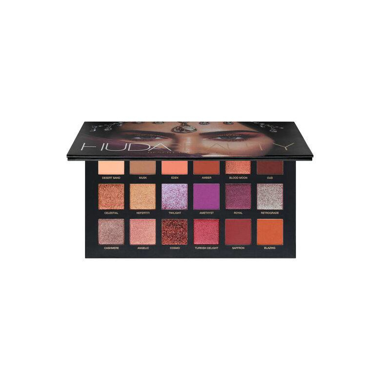 Social Huda Beauty Desert Dusk Palette