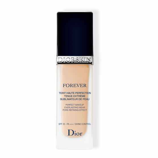 Social Diorskin forever base