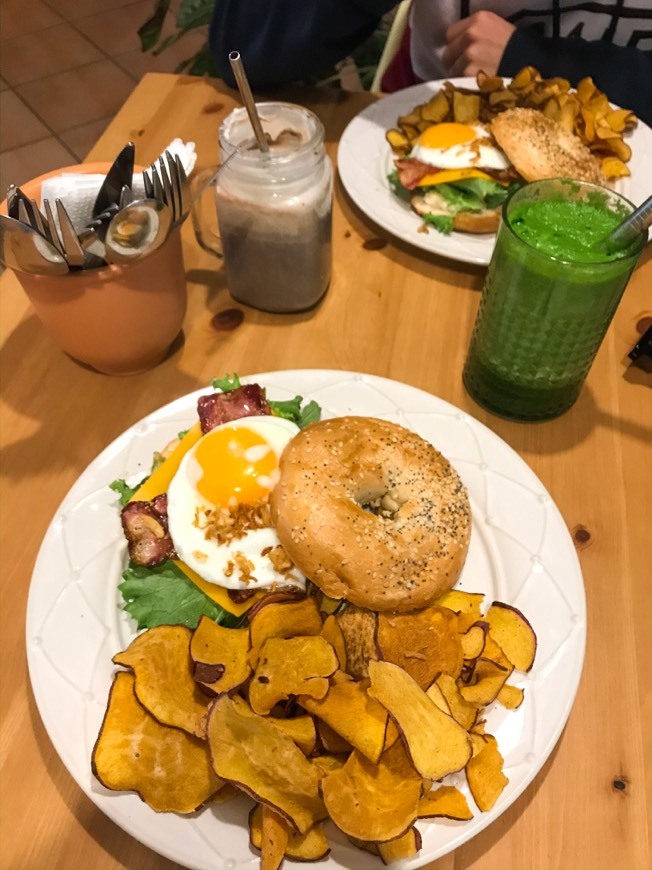 Restaurantes KOA Brunch Café