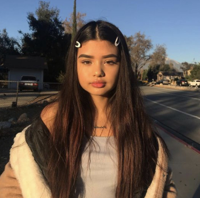 Social 𝖋𝖔𝖙𝖔 𝖘𝖔𝖟𝖎𝖓𝖍𝖆 ✨