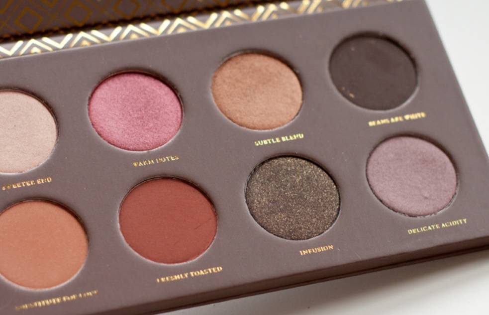 Product Zoeva Cocoa Blend Eyeshadow Palette 