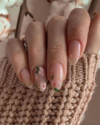 Unhas delicadas