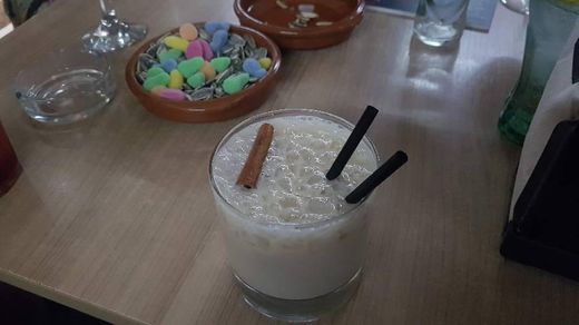JORQUIRIA Lounge - beer & cocktail