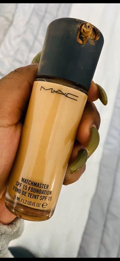 Fashion MAC Manchester SPF 15 Foundation 