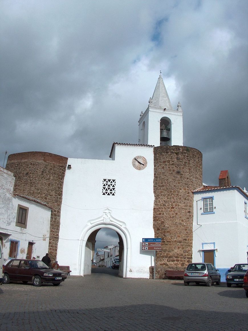 Lugares Castelo de Redondo