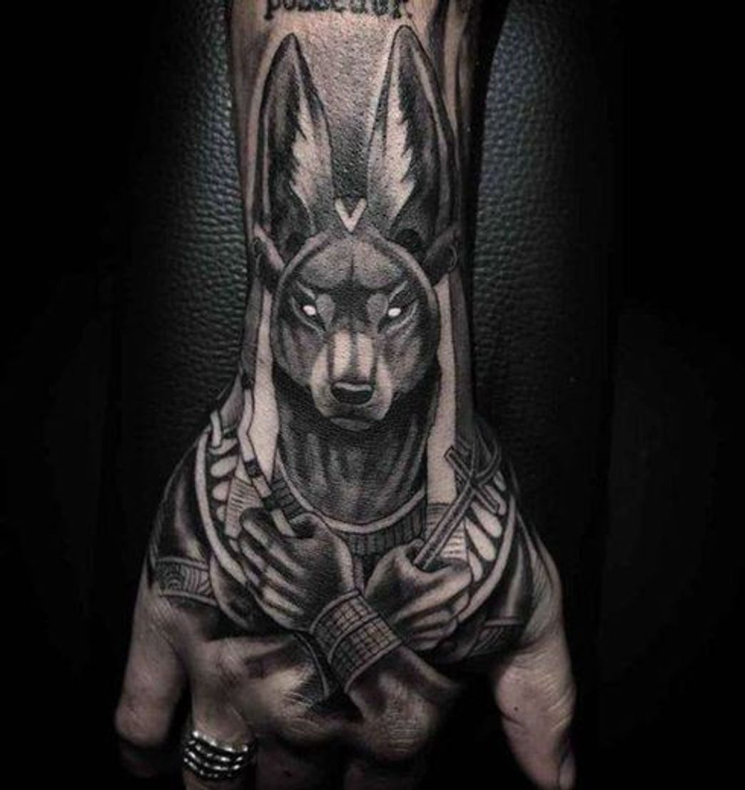 Social Tatuagem na mão