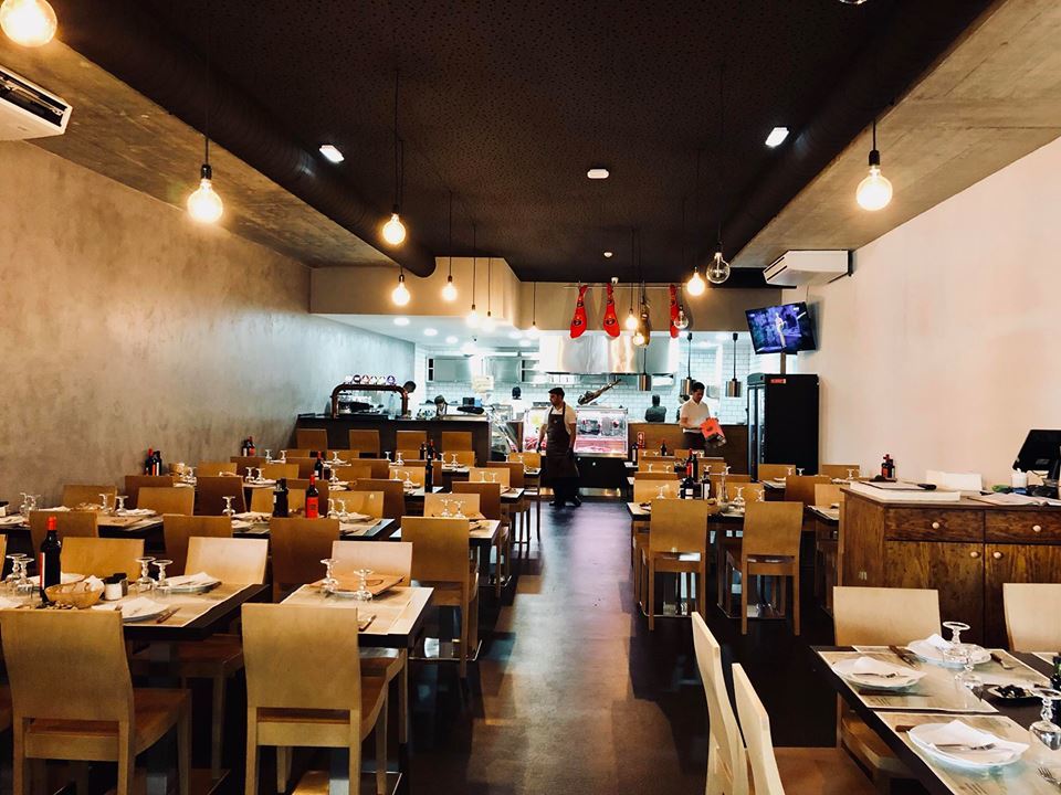 Restaurants Brasa de Sassoeiros - Páteo da Colina