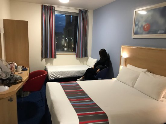 Lugares Travelodge London Central City Road