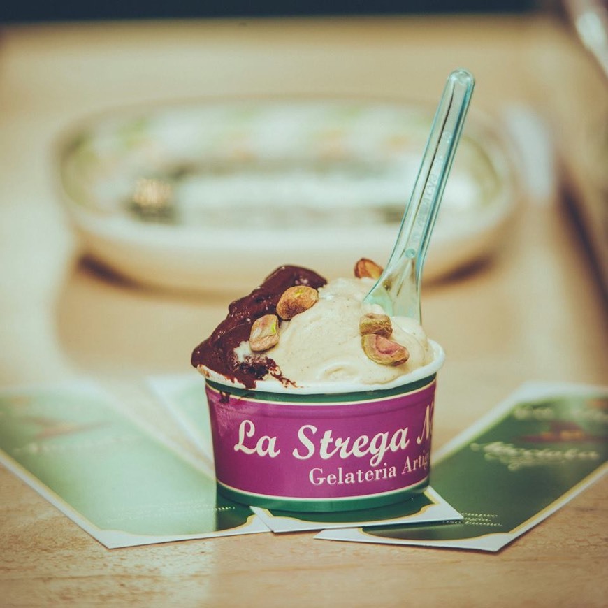 Restaurants Icecream Shop La Strega Nocciola