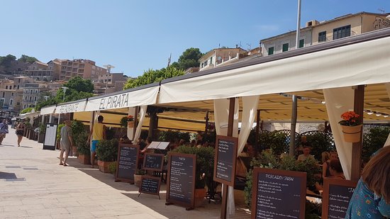 Restaurants EL PIRATA