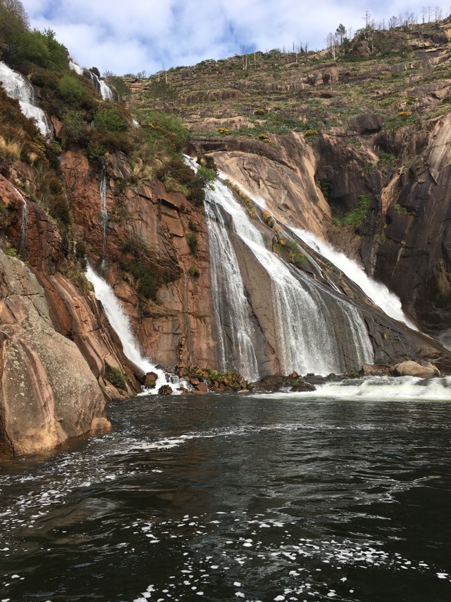 Lugar Cascada de Ézaro