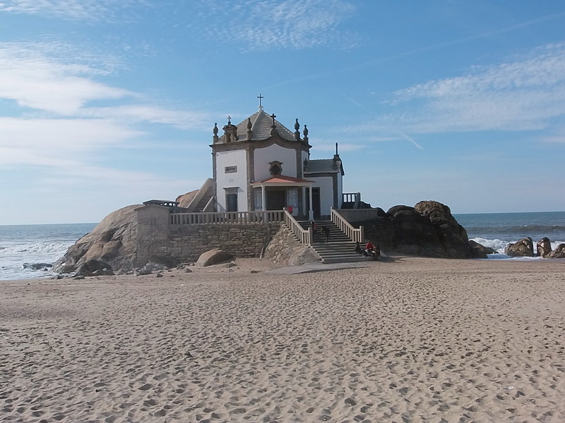 Lugar Capela do Senhor da Pedra - Miramar