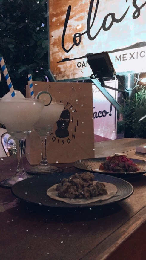 Restaurantes Lola’s Cantina Mexicana