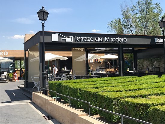 Restaurants Paseo Miradero