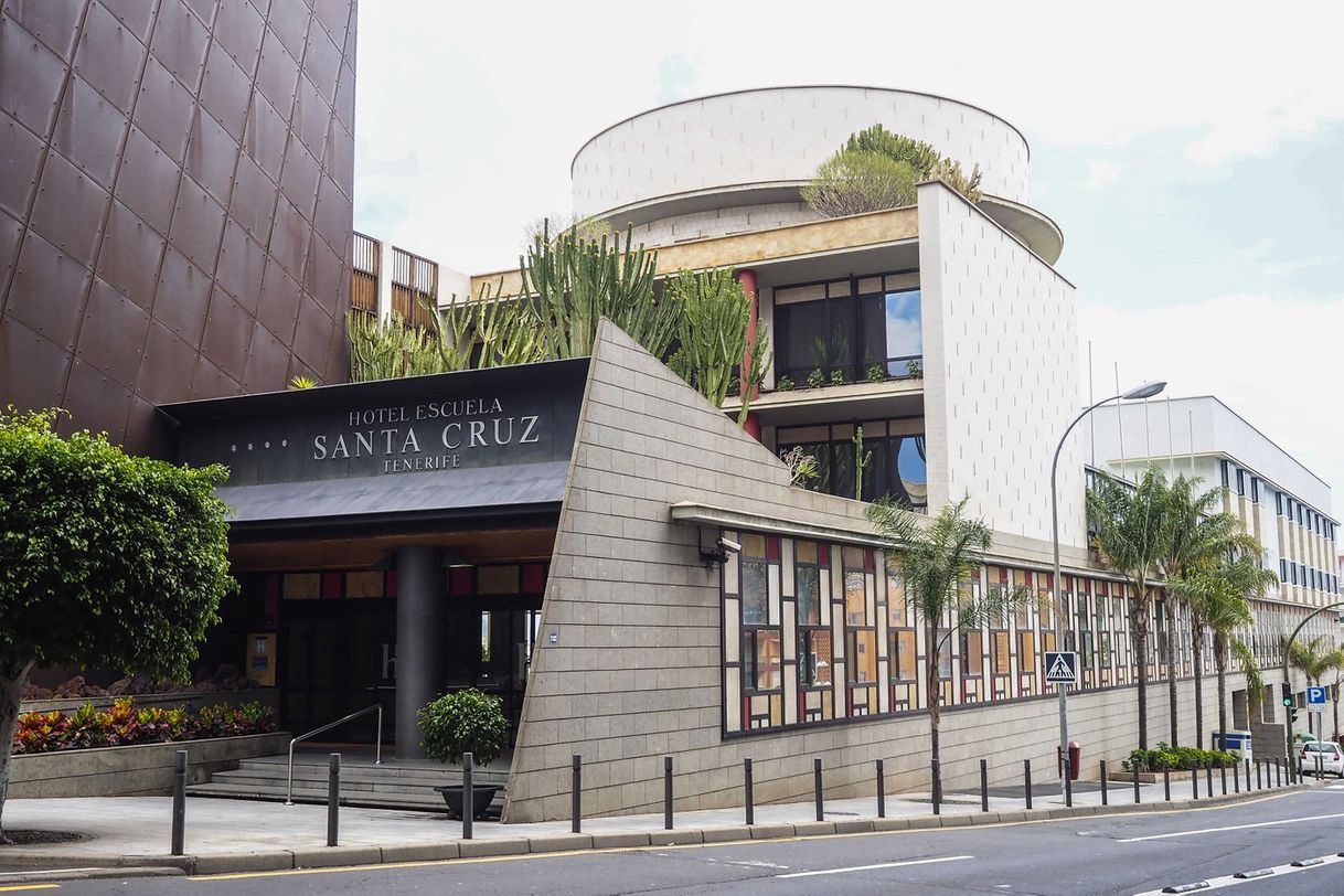 Place Hotel Escuela Santa Cruz