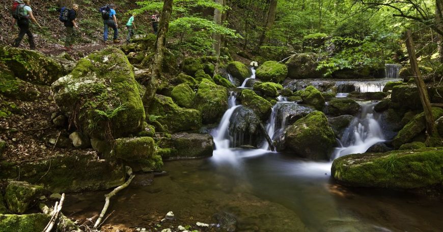 Place Gorges de Douanne