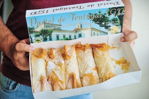 Pastel de Tentúgal | Traditional Sweet Pastry From Tentúgal ...