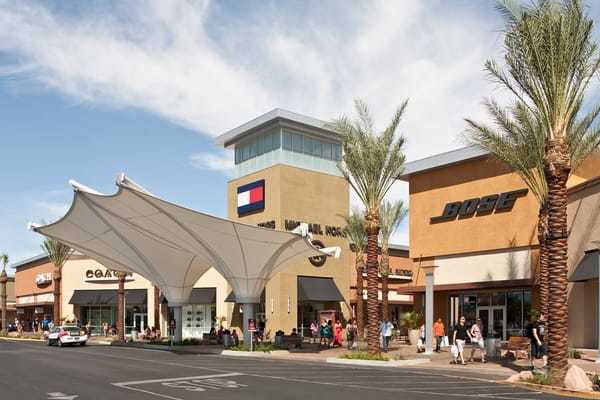 Lugar Las Vegas South Premium Outlets