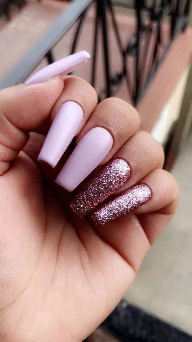 Moda Pink Nails w GLITTER 