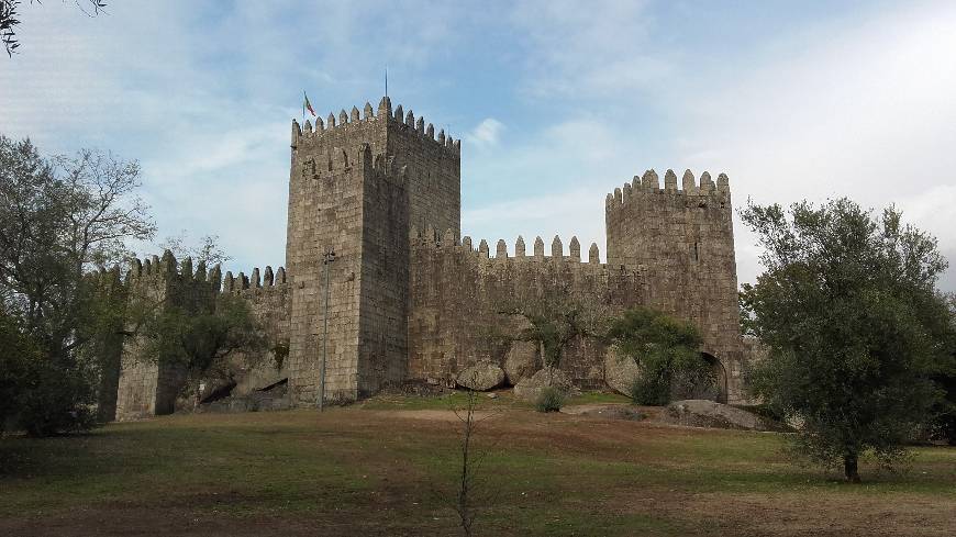 Place Guimarães Castle