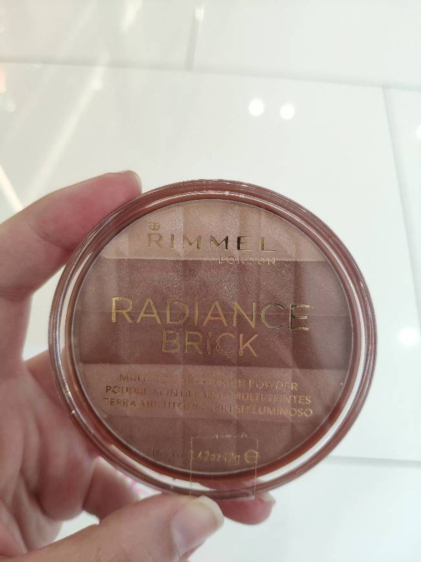 Product Radiance Brick RIMMEL LONDON 