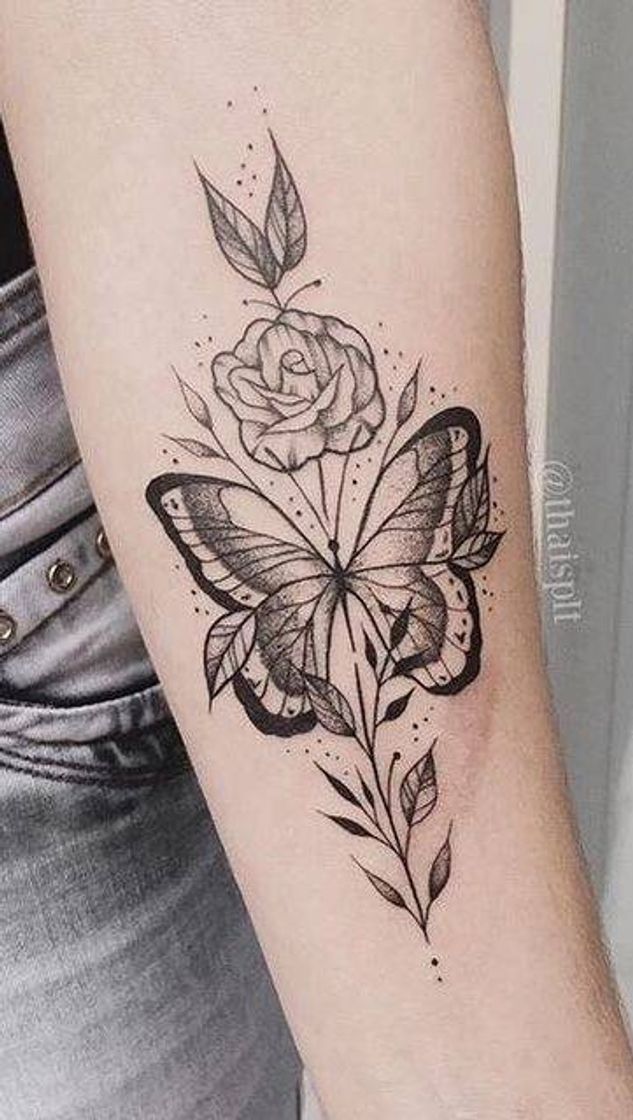 Social Tatuagem feminina