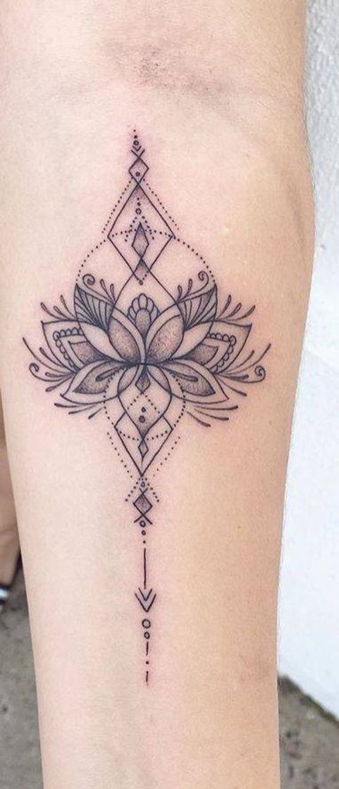 Social Tatuagem feminina