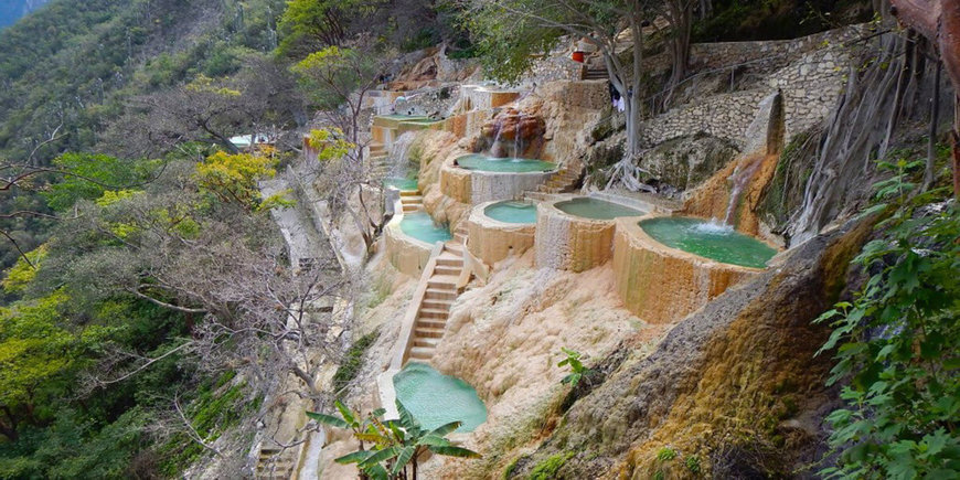 Places Camino a las Grutas de Tolantongo