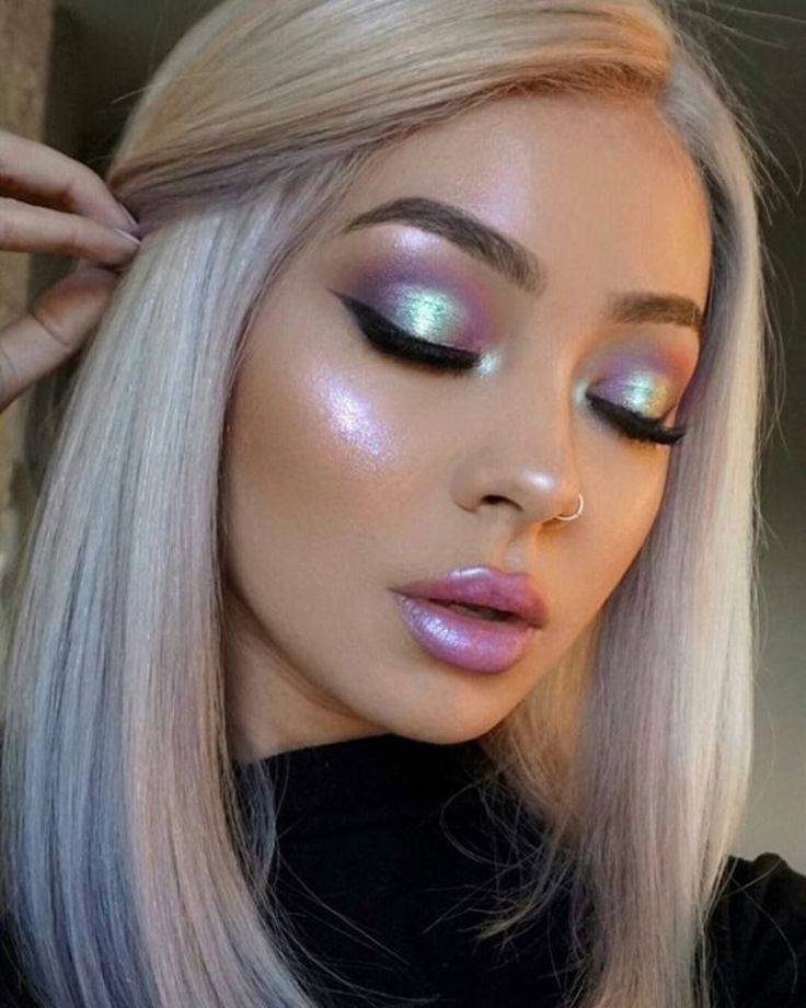 Moda Aquela make bem iluminada e perfeita 😍 